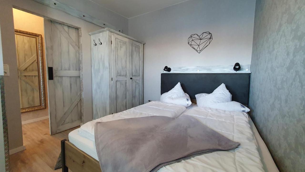 Wilhelms Mitte Apartment Вилхелмсхафен Екстериор снимка